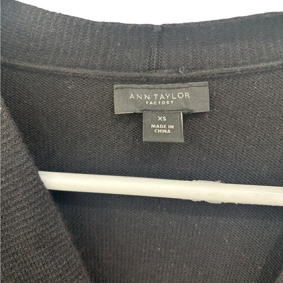 Ann Taylor Factory Black Wrap Front Knit Sweater XS Workwear Business Casual - Picture 2 of 8